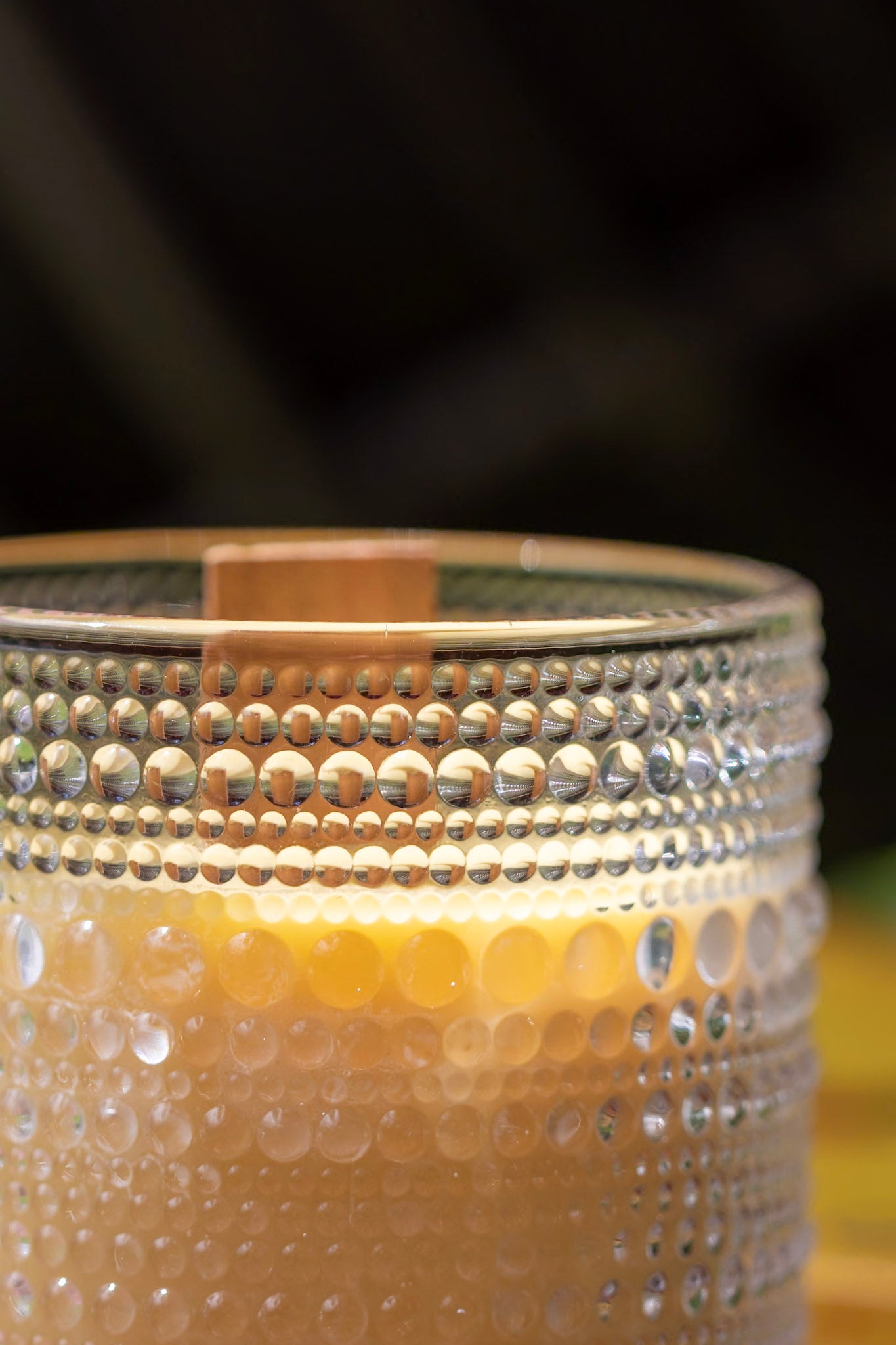 NEW Alfresco Glow Candle, Luxury Organically Scented Citronella Wood wick Candle with Oak lid, Eco-friendly garden candle, Hand poured candle, Slow burning