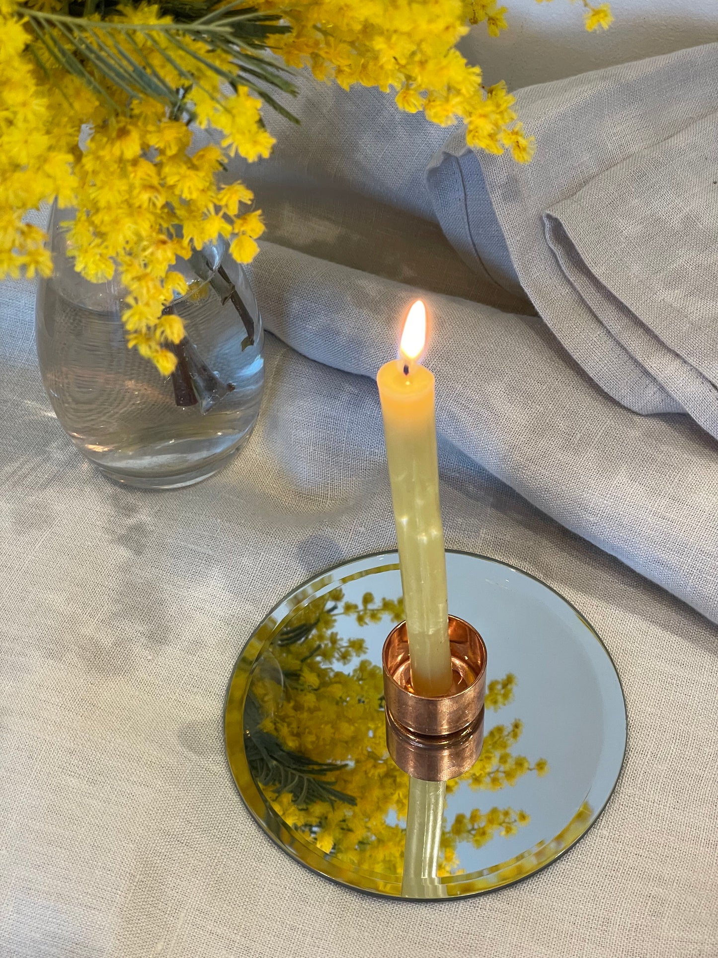 Relax and unwind pure beeswax candle gift set.  6 beeswax candles with solid copper holder. Pure beeswax meditation candles. Calming and relaxing candle set. Candles made from 100% pure beeswax sourced from small-scale London beekeepers. Friendship gift