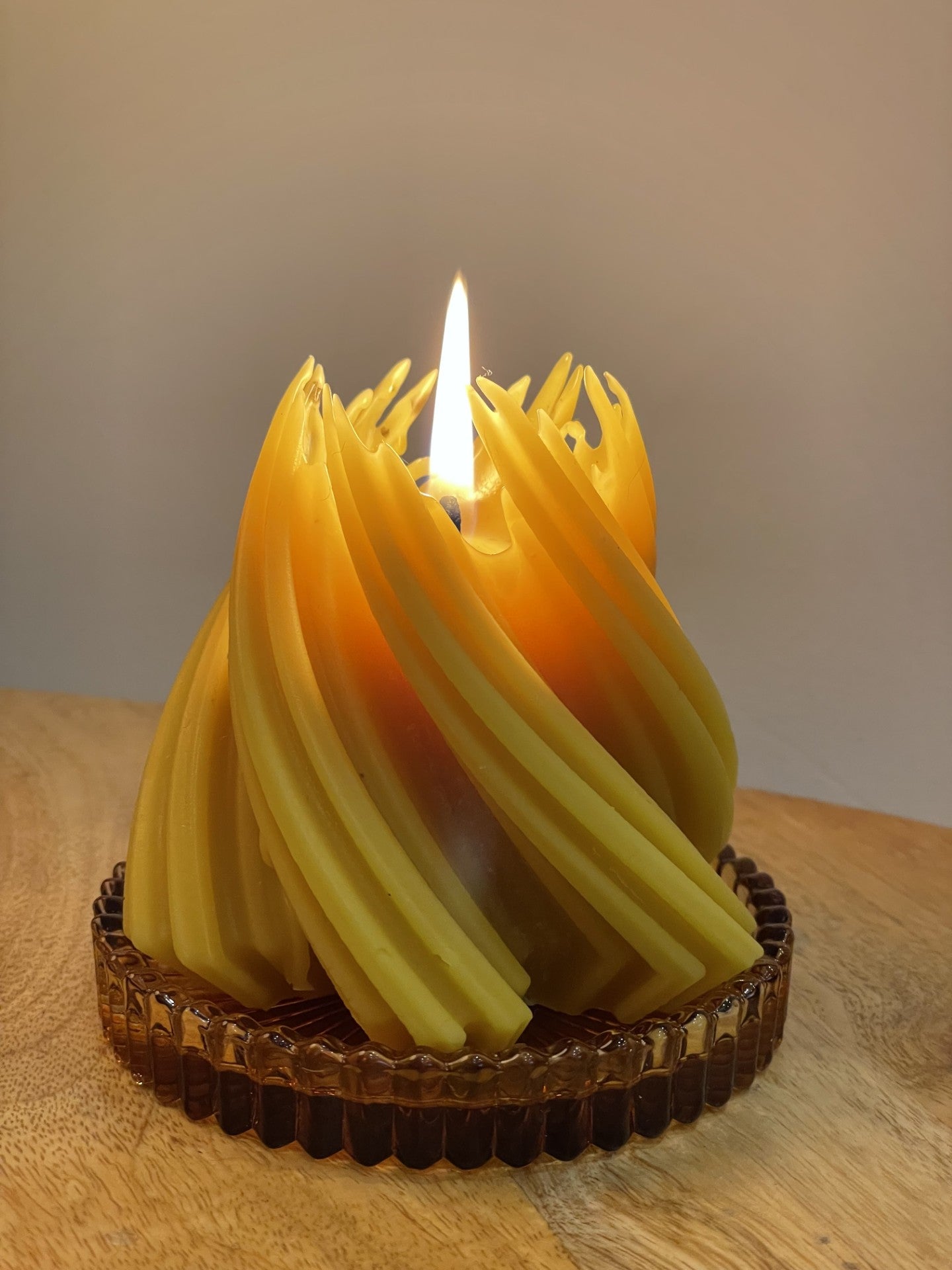 Pure Beeswax Fir Tree Candle, Handmade from 100% beeswax sourced from small-scale London beekeepers, Perfect Winter gift, Candle centrepiece, Natural beeswax candle