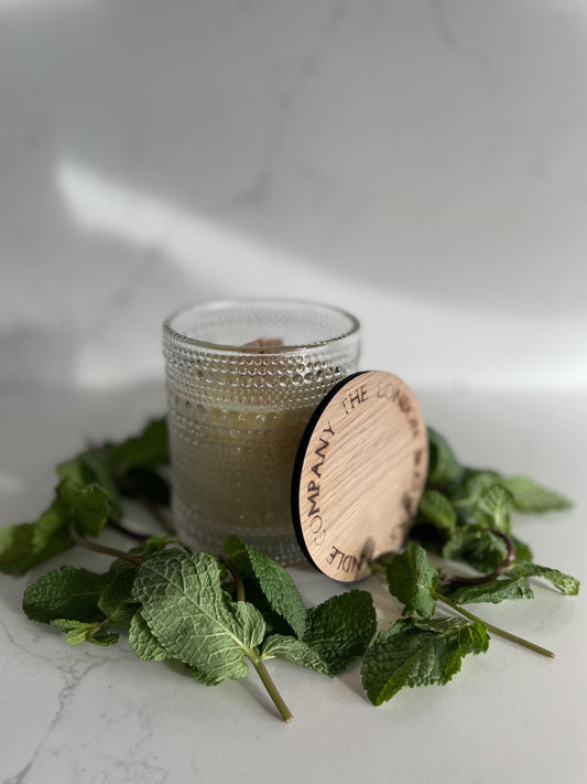 NEW Evergreen Renewal, The London Beeswax Focus Candle, Organically scented peppermint, eucalyptus and frankincense wood wick candle with oak lid, Non-toxic scented candle, Slow burning, Personalised gift box, Made from natural, organic ingredients