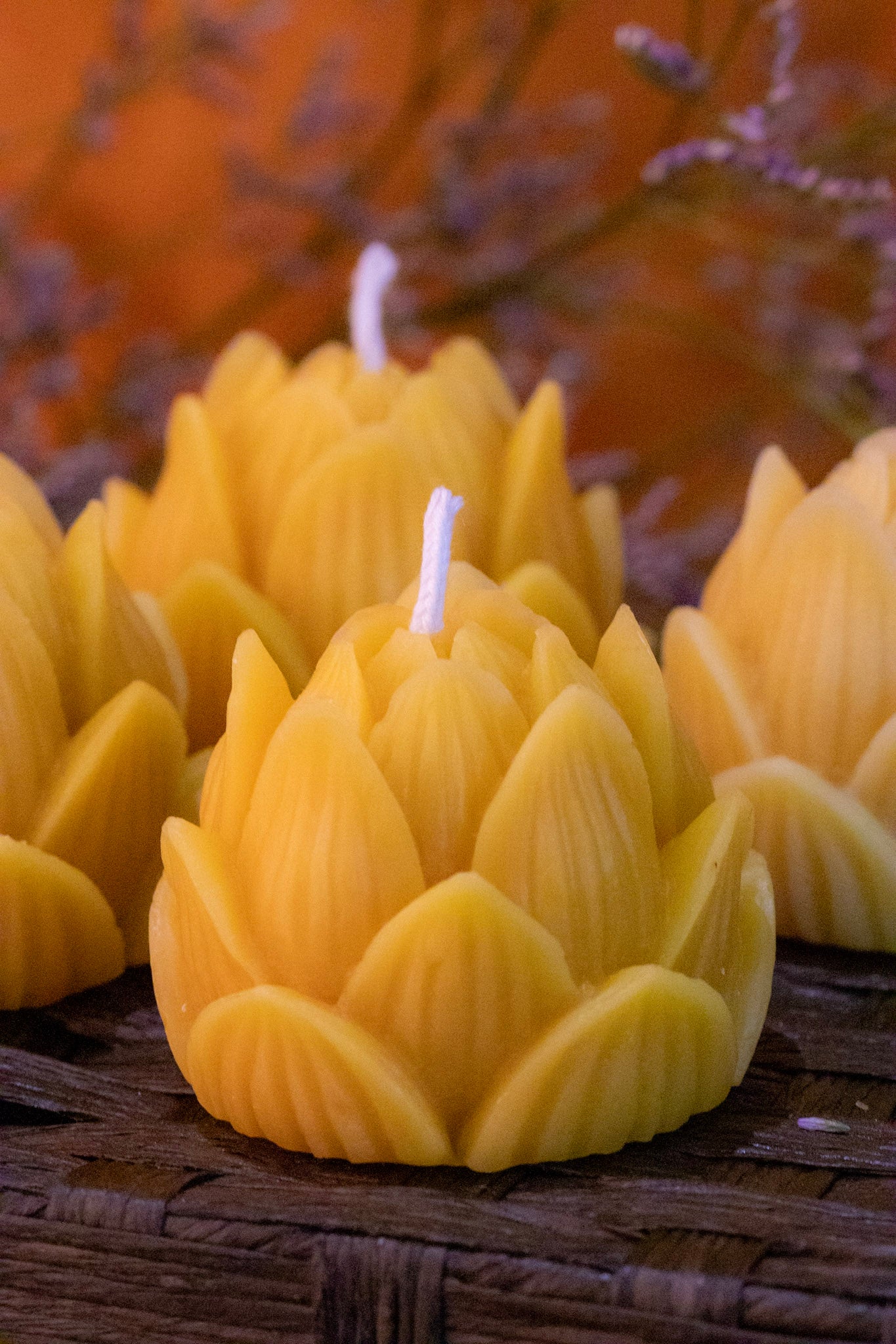 Lotus candle,  Pure beeswax flower candle with eco cotton wicks, Gift for friend, Bath candle,Yoga and meditation candle,  Handmade supporting urban London beekeepers