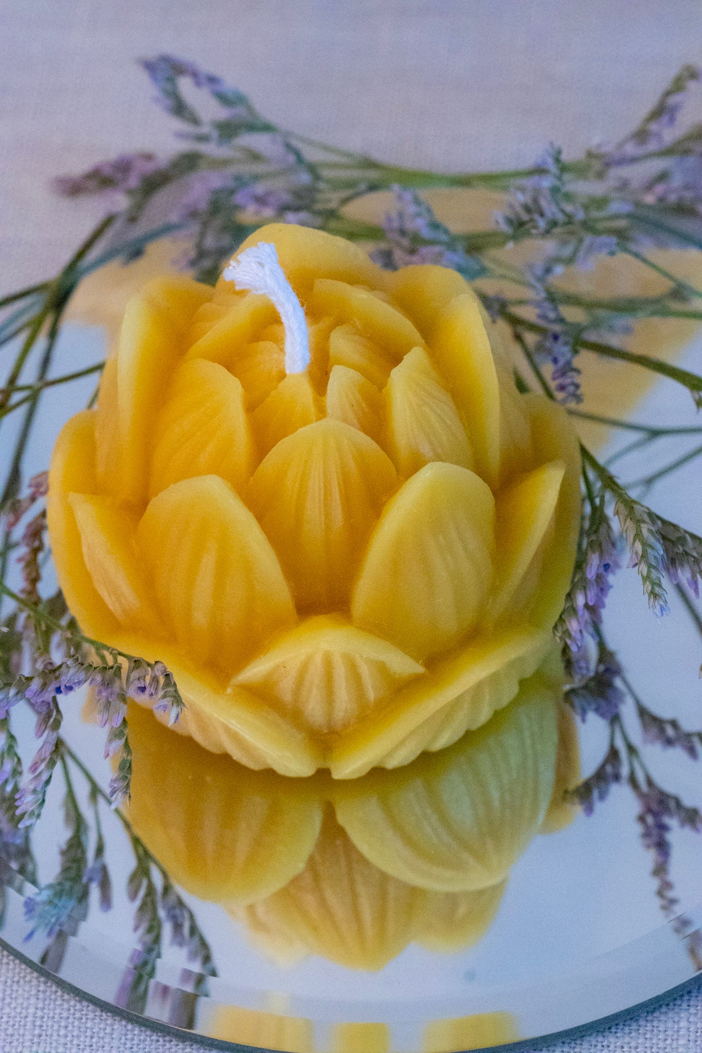 Lotus candle,  Pure beeswax flower candle with eco cotton wicks, Gift for friend, Bath candle,Yoga and meditation candle,  Handmade supporting urban London beekeepers