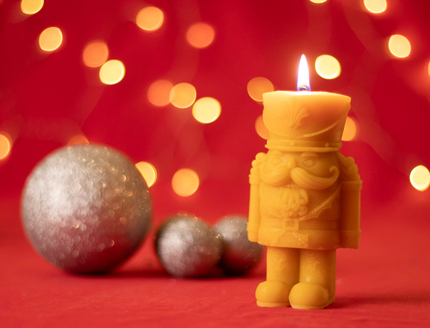 Festive Nutcracker Beeswax Candle, Pure Beeswax Christmas Candle,  Handmade from 100% beeswax sourced from small-scale London beekeepers, Perfect Winter gift, Candle centrepiece, Christmas stocking filler