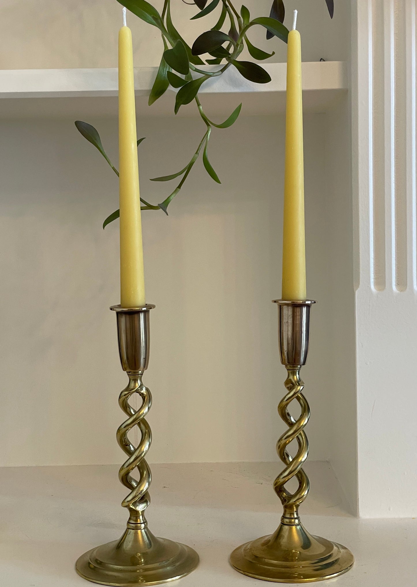 Beautiful pair of vintage brass open twist candlesticks with beeswax dinner candle gift set, Ornate brass décor, Candlelight, Christmas gift