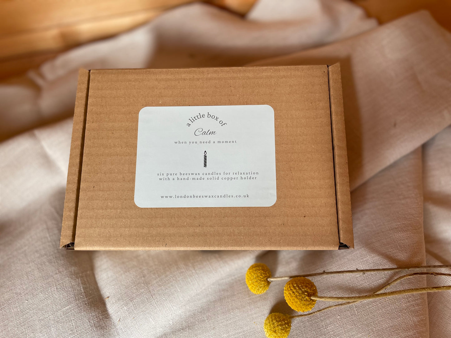 Relax and unwind candle letterbox gift set. Mini mindful moments 6 candle gift set. Pure beeswax daily meditation candles. Calming and relaxing candle set. Candles made from 100% pure beeswax sourced from small-scale London beekeepers. Friendship gift