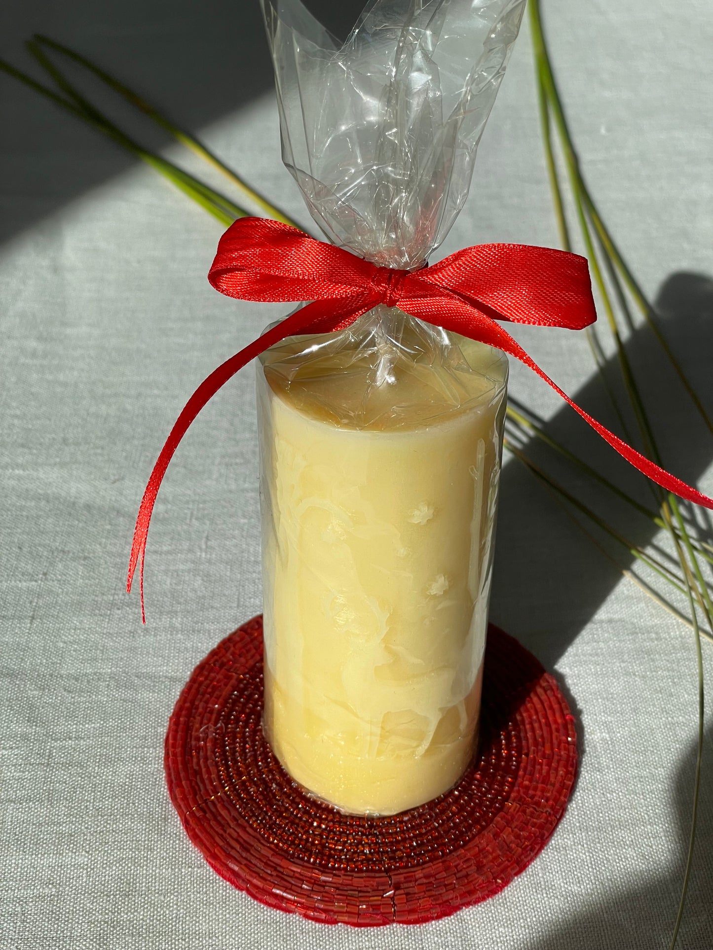 Pure Beeswax Winter Deer Pillar Candle, Christmas Candle, Slow Burning Pillar Candle, Cosy Winter Candle Gift, Eco-friendly candle and gifting, Handmade from 100% beeswax sourced from small-scale London beekeepers