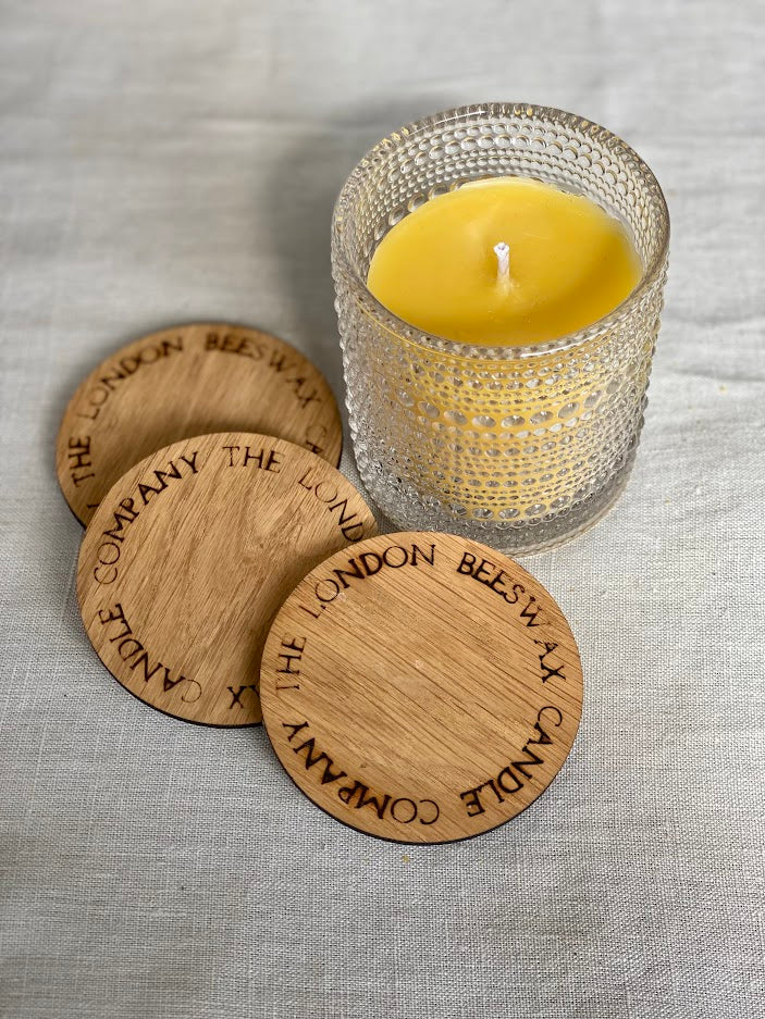 Pure beeswax luxury wood wick candle with oak lid, Sustainable gift, Personalised candle gift box, Candles made from 100% pure beeswax sourced from small-scale London beekeepers