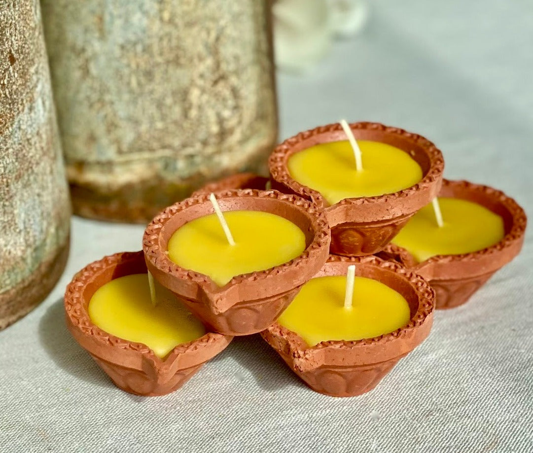 Pure beeswax candles in terracotta pots, Candles made from 100% pure beeswax sourced from small-scale London beekeepers, Stunning garden tealights