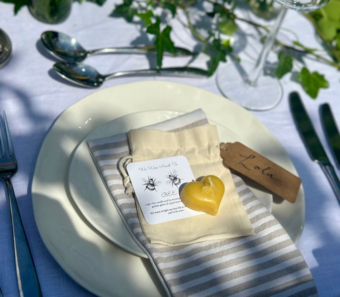 Luxury Wedding Favours,  Pure beeswax candles made from 100% pure beeswax sourced from small-scale London beekeepers, Sustainable gifts, Unique eco-friendly favours