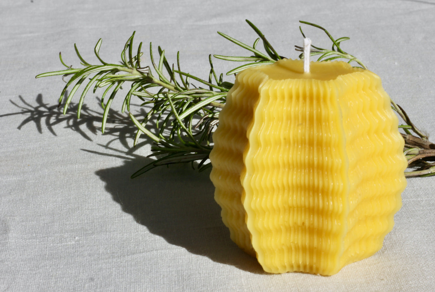 Pure beeswax bee cell hexagon candle, Mindful moments, Meditation candle, Yoga energising candle,  Candles made from 100% pure beeswax sourced from small-scale London beekeepers, Sustainable zero waste candles