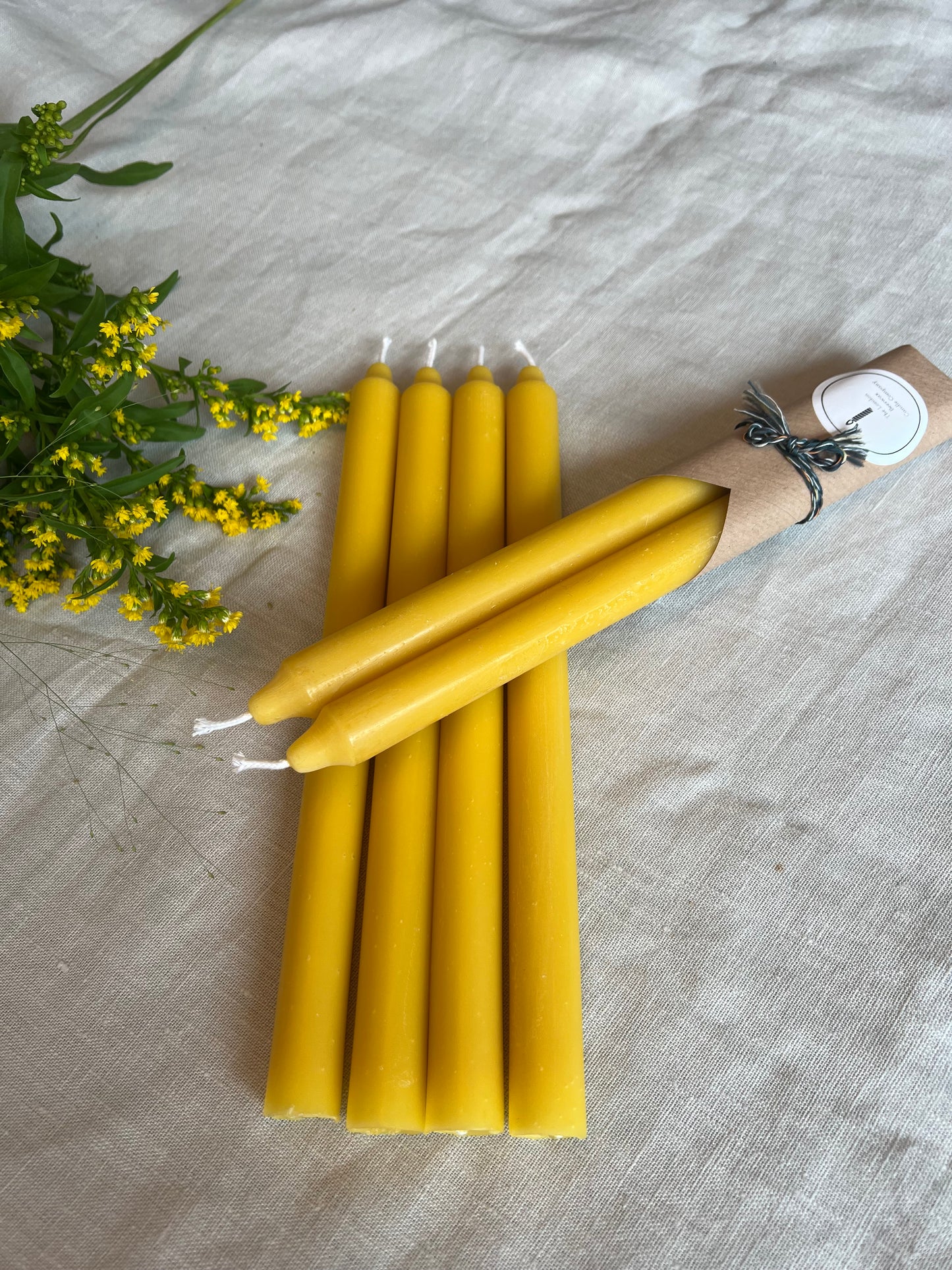 NEW! Pair of handmade pure beeswax STRAIGHT dinner candles, Long burning, Eco-friendly candles, Candles made from 100% pure beeswax sourced from small-scale London beekeepers, Healthy advent wreath candles