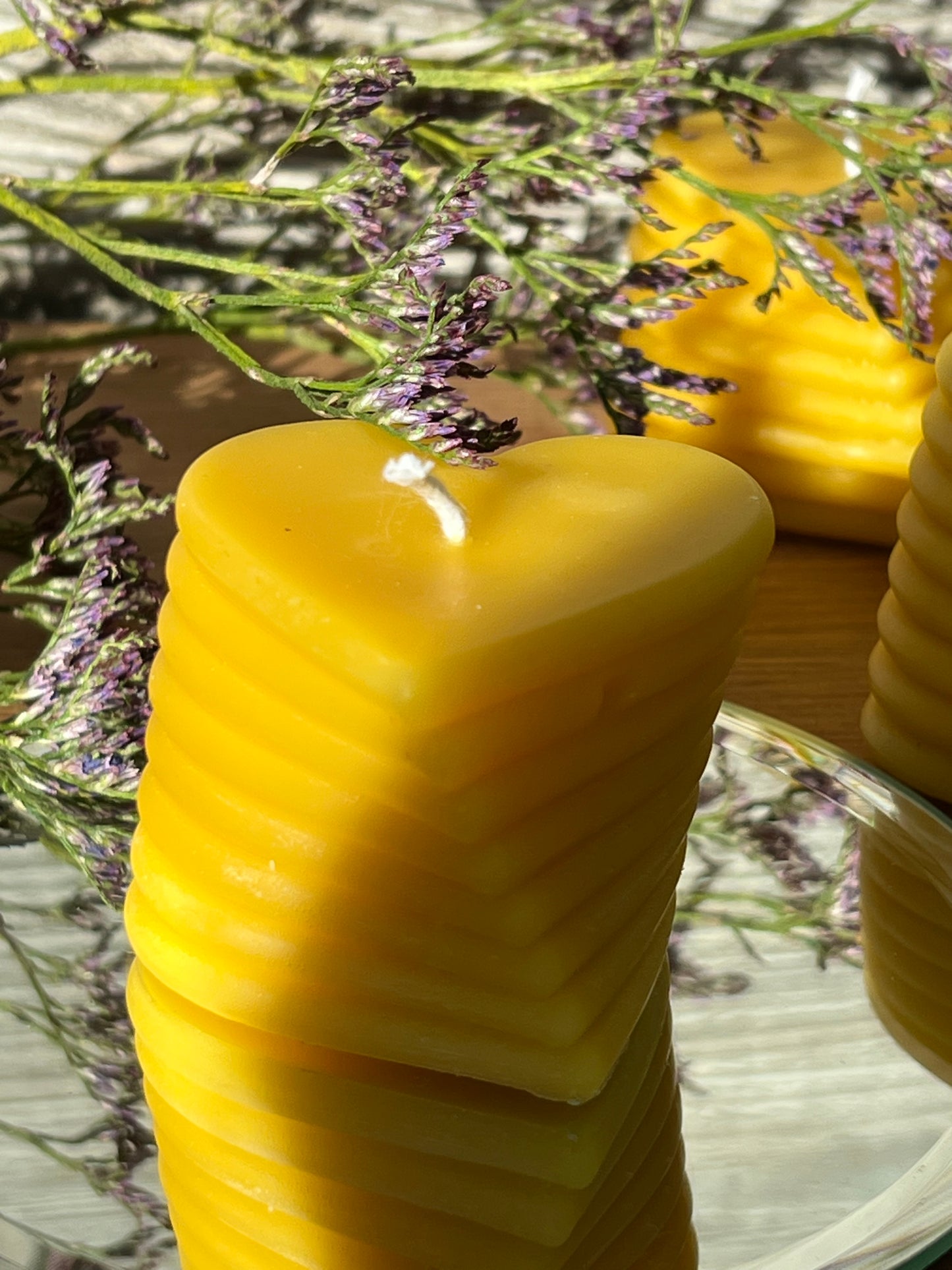 Pure Beeswax Heart Candle – Handcrafted London Beeswax, Natural Organic Candle, Valentine’s Day Gift, Mother’s Day Gift, Sustainable Bee-Friendly Candle, Romantic Home Decor