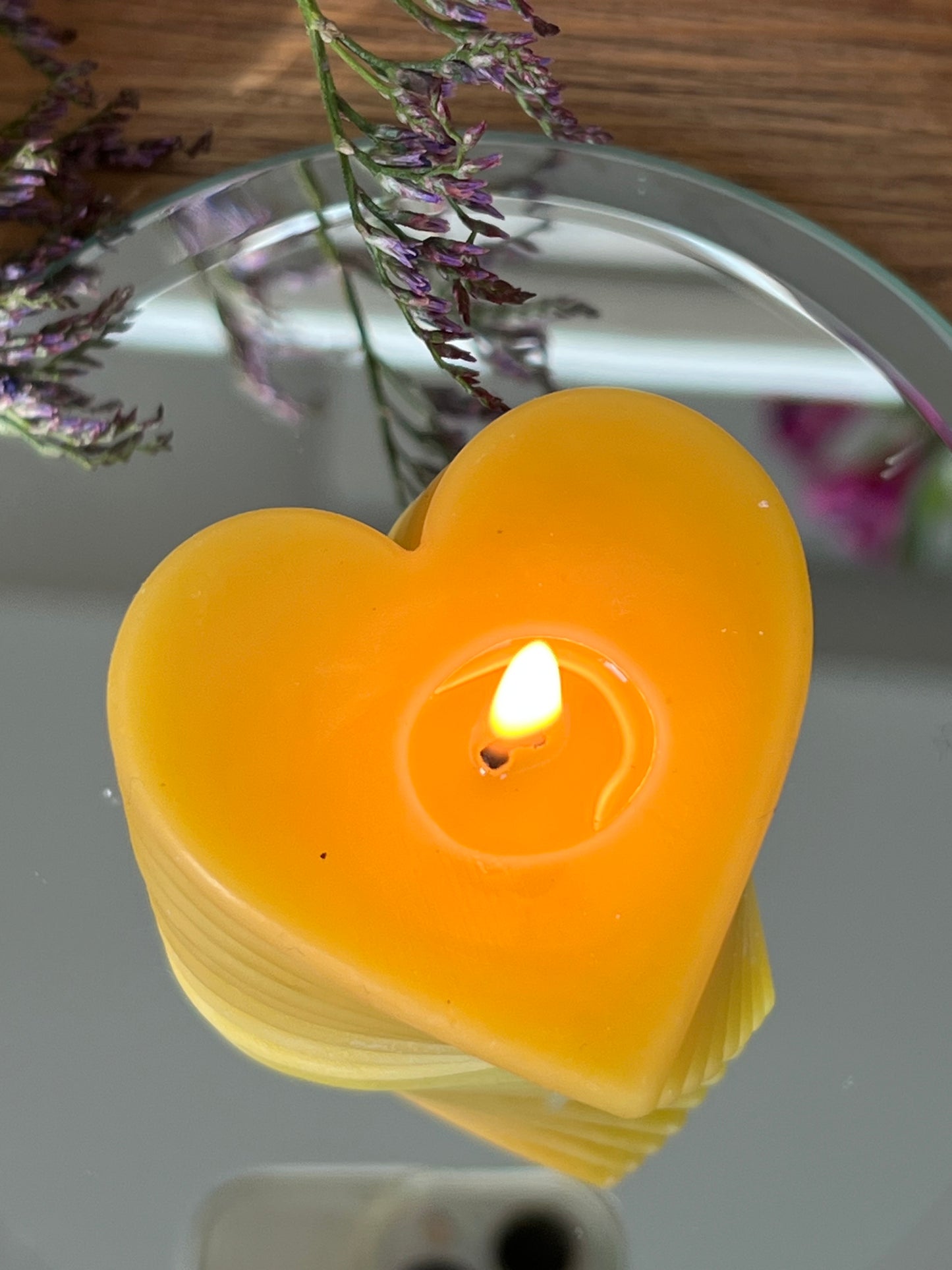 Pure Beeswax Heart Candle – Handcrafted London Beeswax, Natural Organic Candle, Valentine’s Day Gift, Mother’s Day Gift, Sustainable Bee-Friendly Candle, Romantic Home Decor