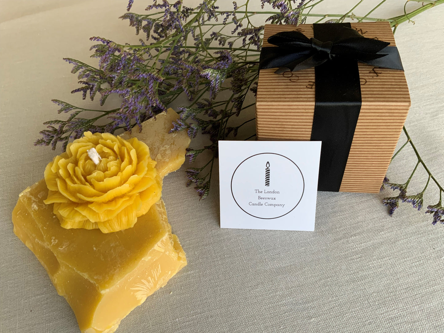 Eco-friendly beeswax peony candle gifts, Eco party favours, Beeswax sourced from small-scale London beekeepers, Bee friendly candle gifts