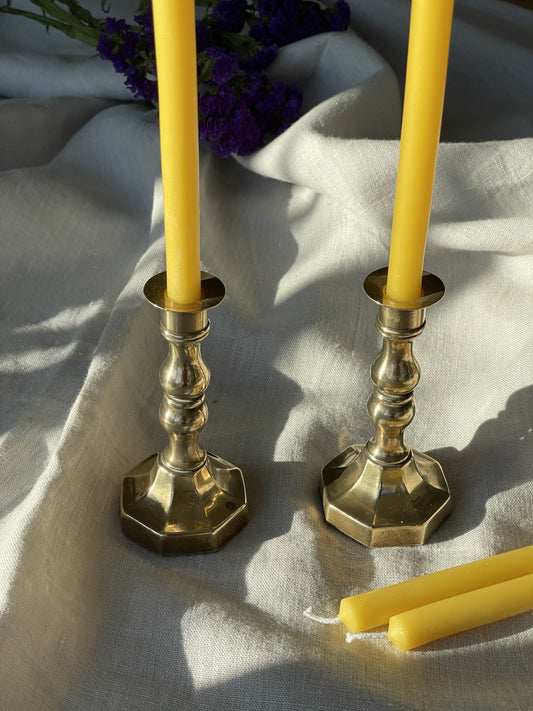 A beautiful pair of antique brass small candlestick holders with dinner candle gift set, Vintage brass, Beeswax candle, Unique gift, No8011, Vintage brass decor, Thin beeswax taper candles, Hygge