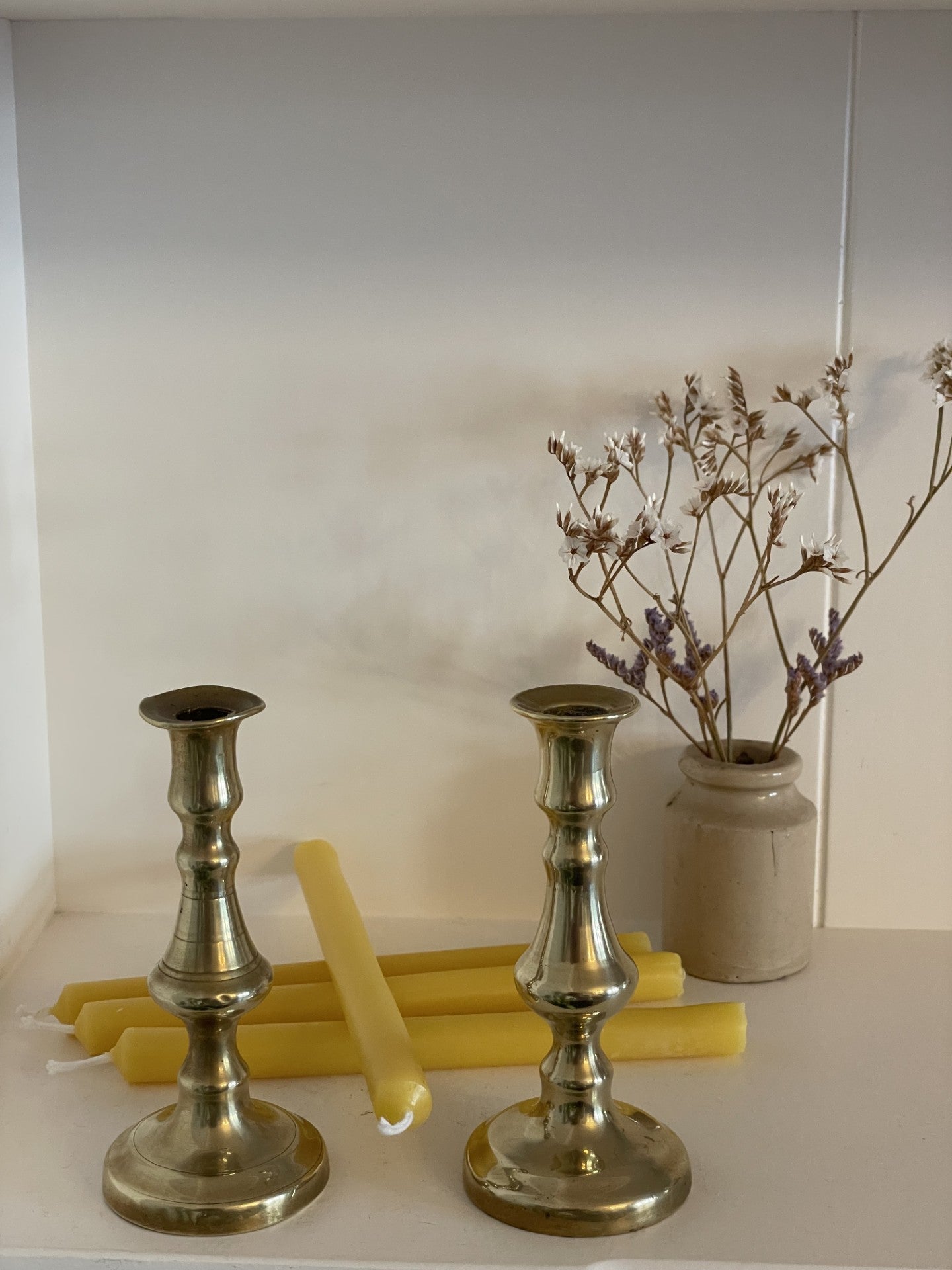 Thin Beeswax Dinner Candles Thin Beeswax Dinner Candles