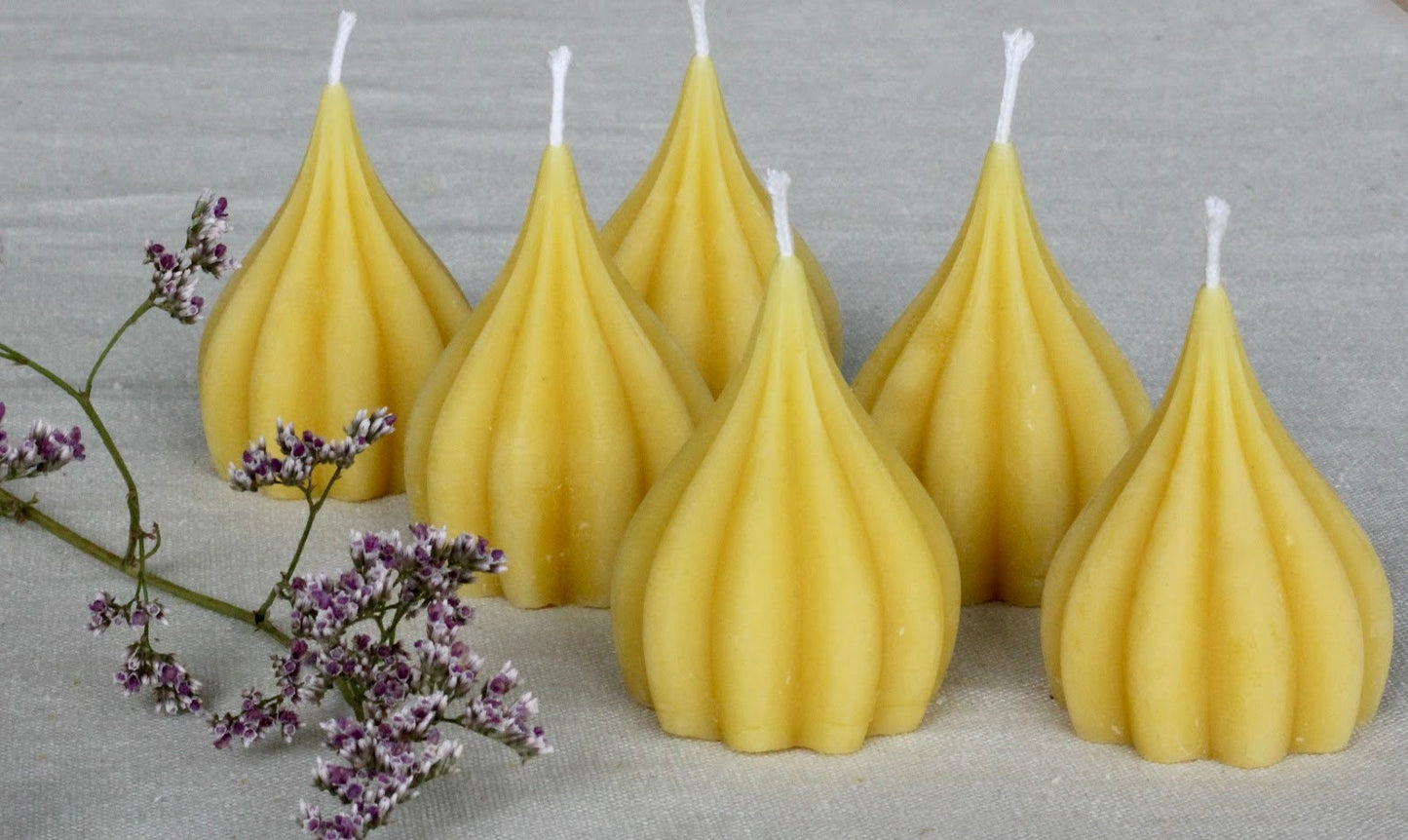 Pure beeswax refillable votive candles, Sustainable candles, Zero waste refills, Candles made from 100% beeswax sourced from small-scale London beekeepers, Beautiful organic, natural votive candles